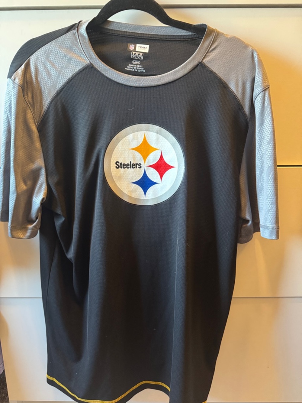 Men's Pittsburgh Steelers Black & Silver Short Sleeve Team Tee